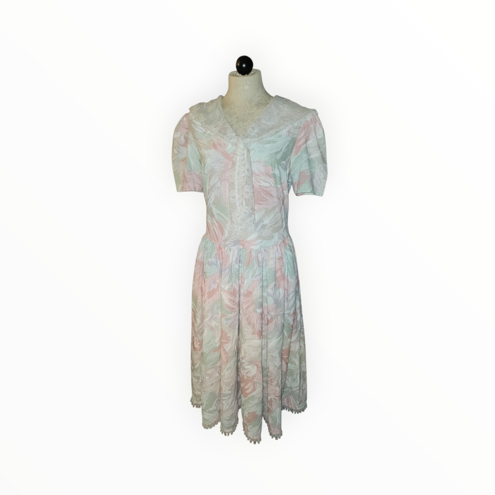 Elegant Pastel Midi Dress